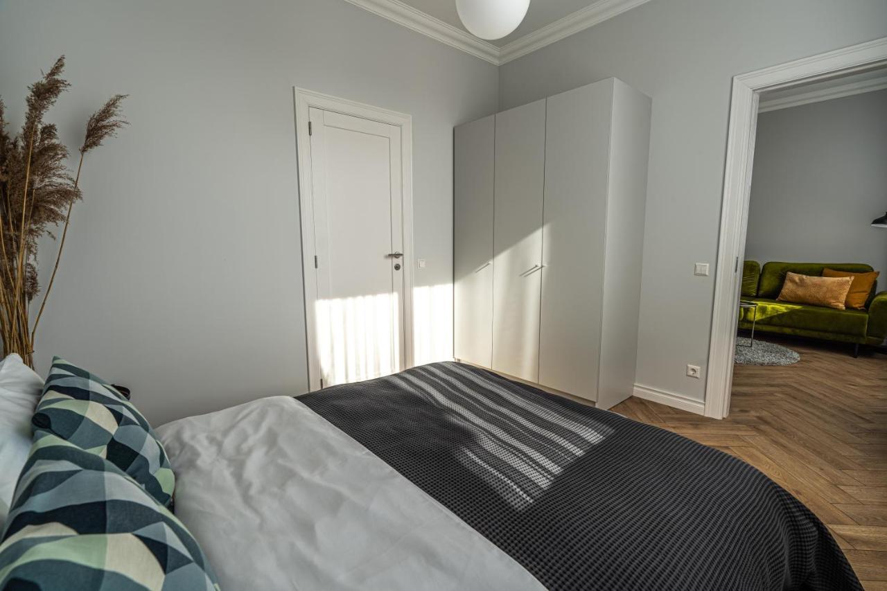 Wonderful Apartment In The Heart Of Kaunas Center Bagian luar foto